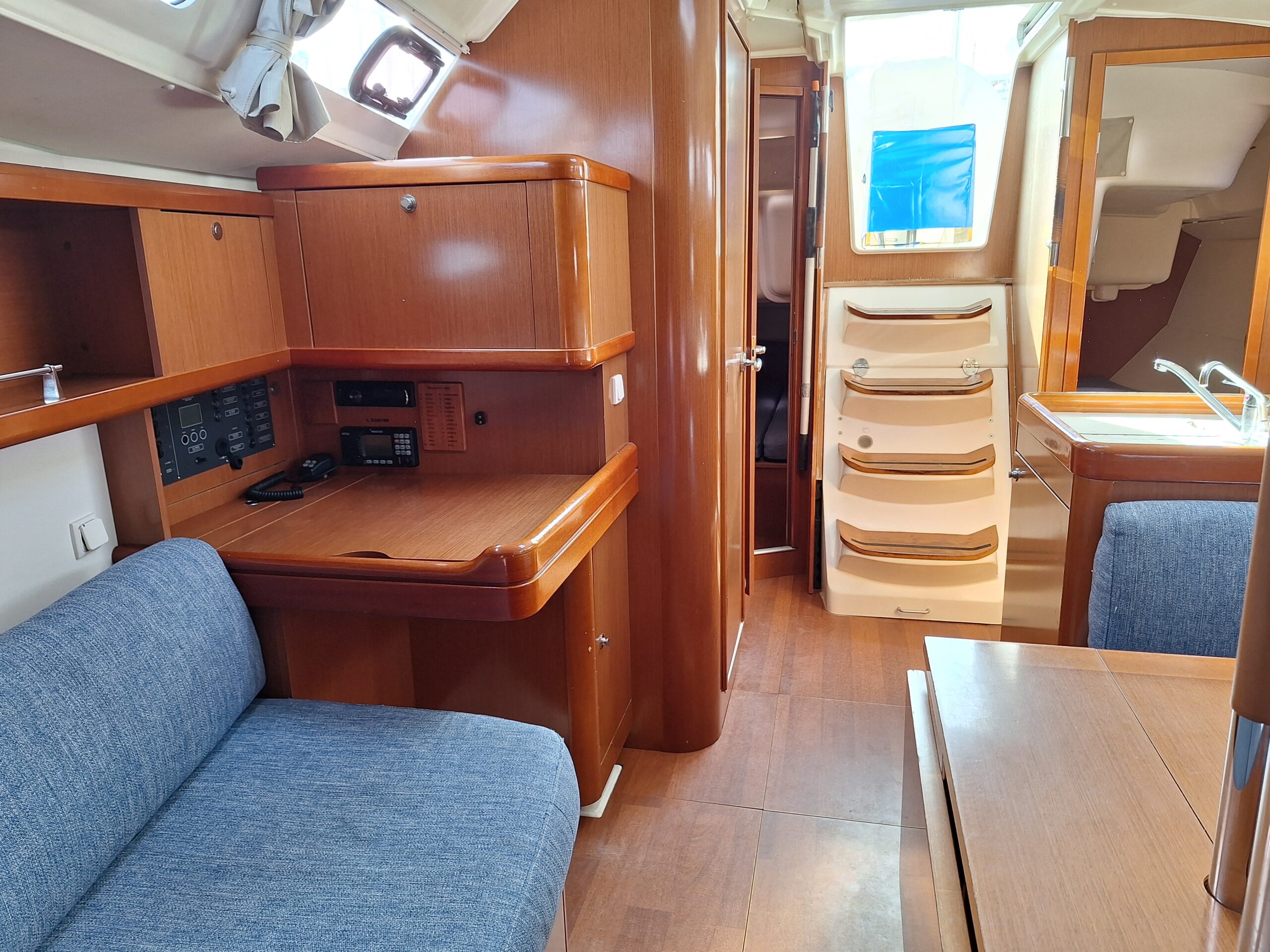 e4060c177970a54df8046e4f77ef3d01-2